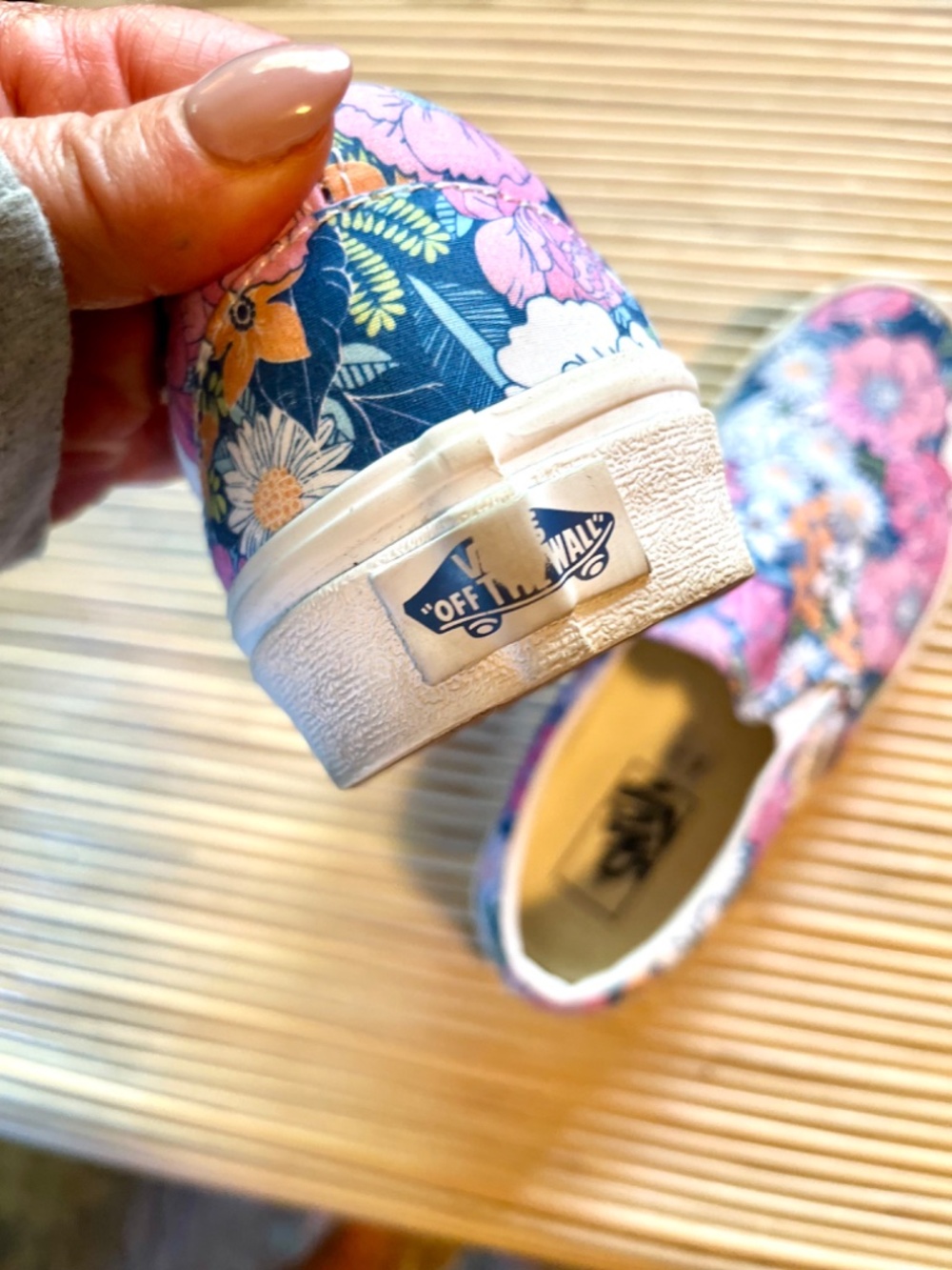 Supercute Tropical Floral Vans Slip Ons - Picture 6 of 6